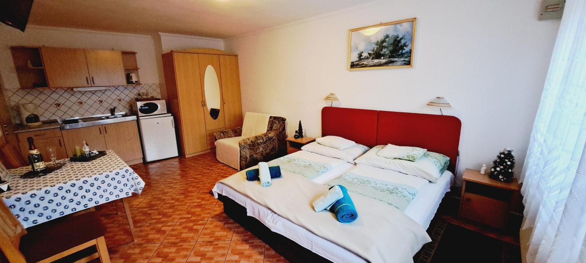 Gizella Apartmanhaus Bük Εξωτερικό φωτογραφία